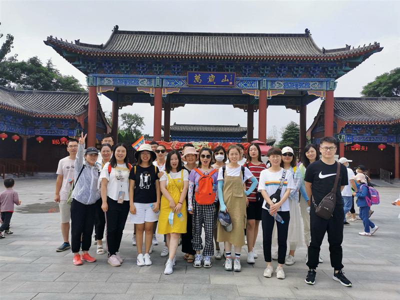 夏風荷韻——青峰網(wǎng)絡生日會party！